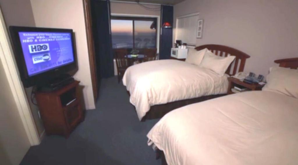 Surf On The Ocean Bluff 3* Gualala